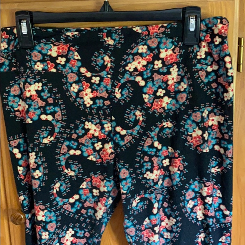 Lularoe TC leggings